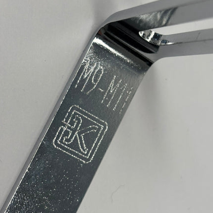 M11 / M9 OTK NASSAU PANEL / SPOILER FRONT LOWER TOP MOUNT