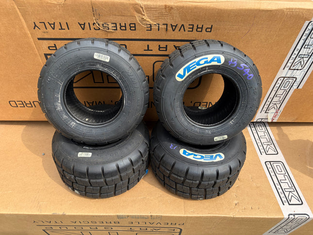 VEGA USED WM1 UK CADET WET KART TYRES FULL SET Ref 540