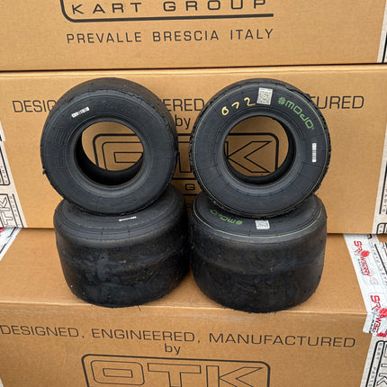USED MOJO D5 TYRE SET Ref 072