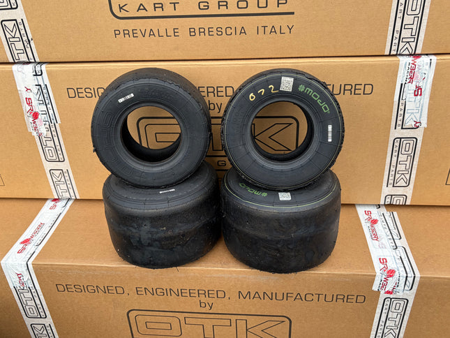 USED MOJO D5 TYRE SET Ref 072