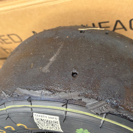 USED MOJO D5 TYRE SET Ref 072