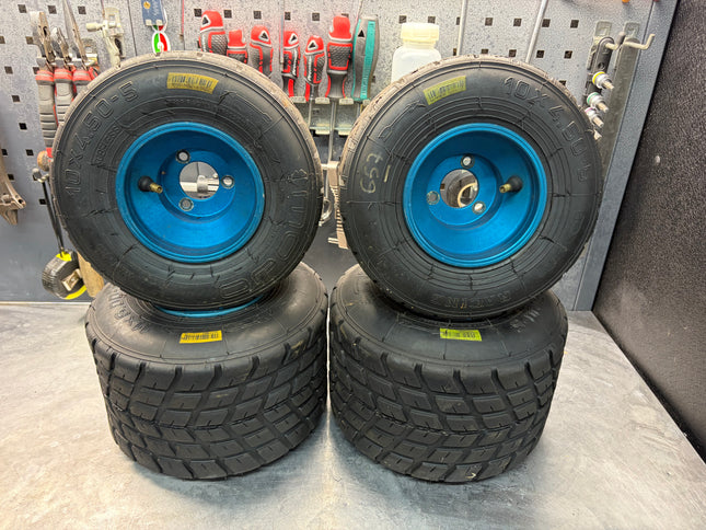 USED JET WHEELS FITTED WITH MOJO W2 TYRES