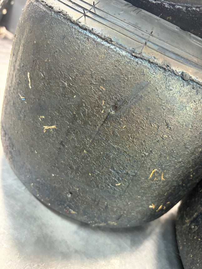 USED DOUGLAS MAG KART WHEELS FITTED WITH MOJO D5 TYRES