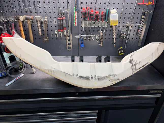 USED KG 507 NOSE CONE / STRAWBERRY RACING